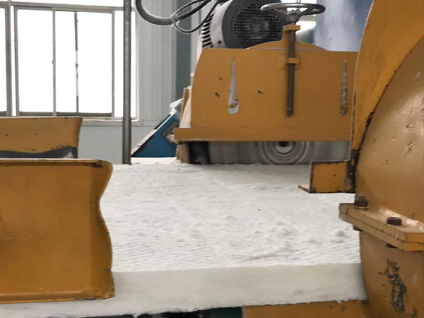 硅酸鋁甩絲纖維板 (2)